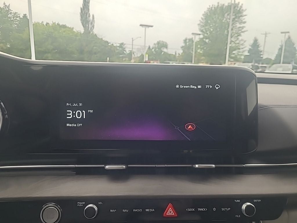 2024 Kia Carnival EX