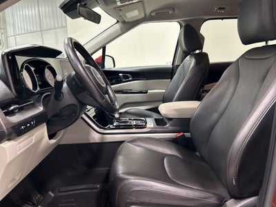 2023 Kia Carnival EX