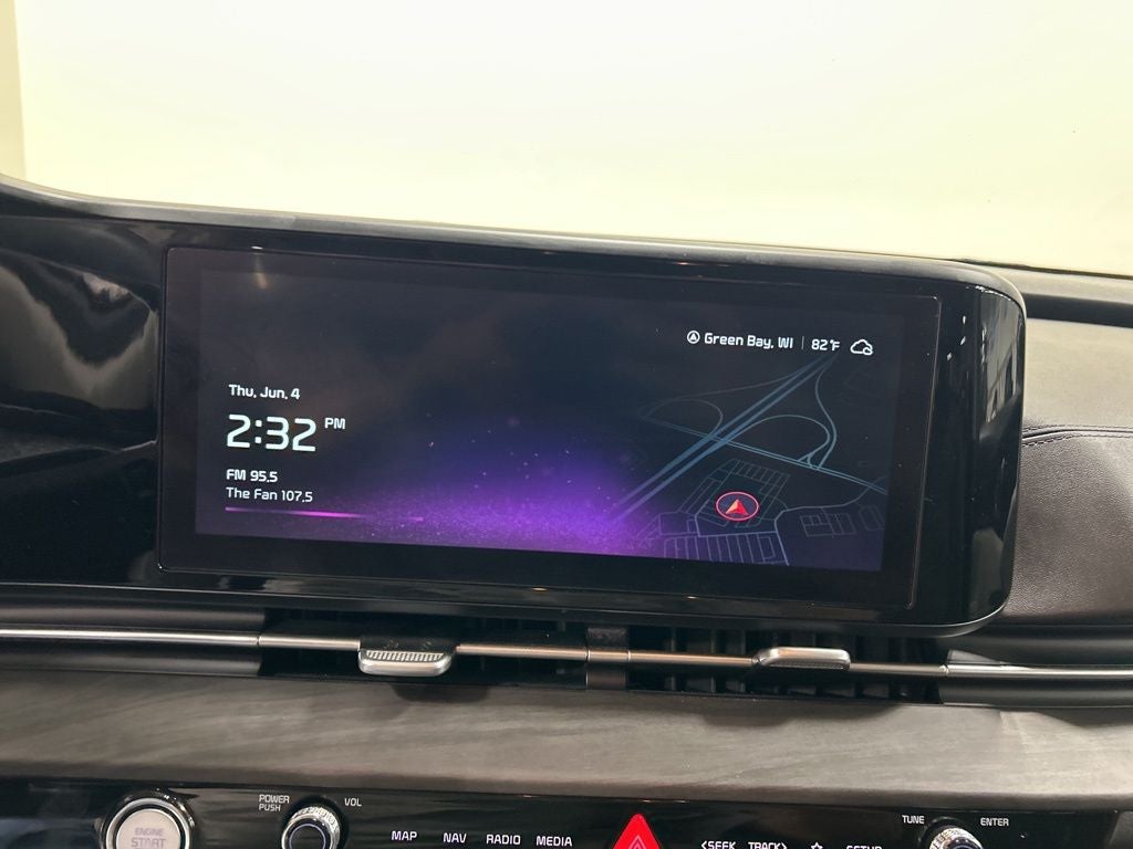 2023 Kia Carnival EX