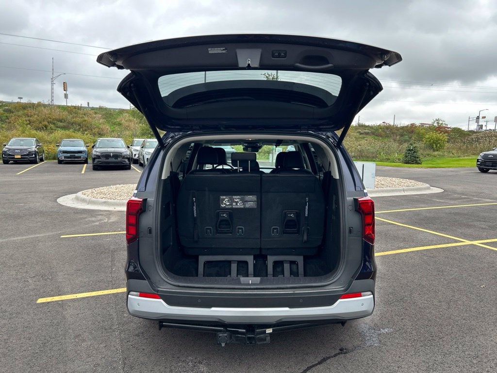 2026 Kia Carnival EX
