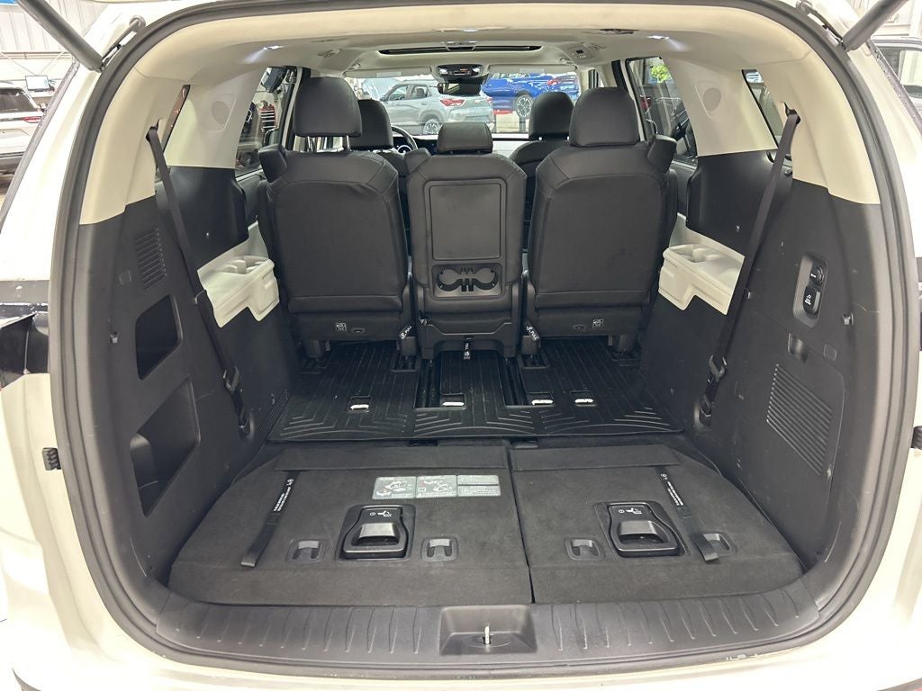 2024 Kia Carnival SX Prestige
