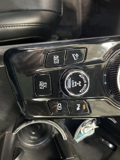 2023 Kia Sportage Plug-In Hybrid X-Line