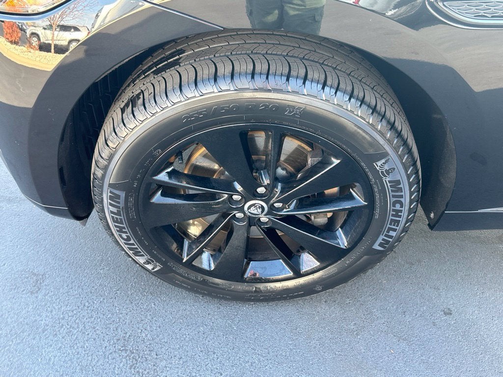 2024 Jaguar F-PACE P400 R-Dynamic S