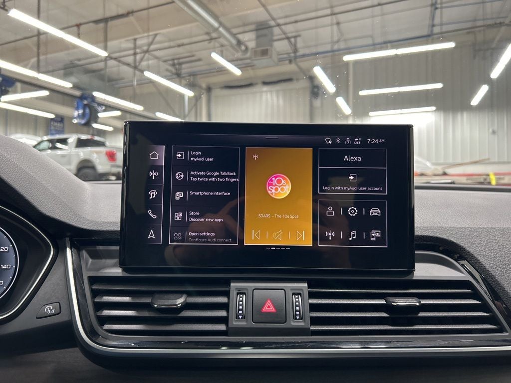 2024 Audi Q5 45 S line Premium quattro