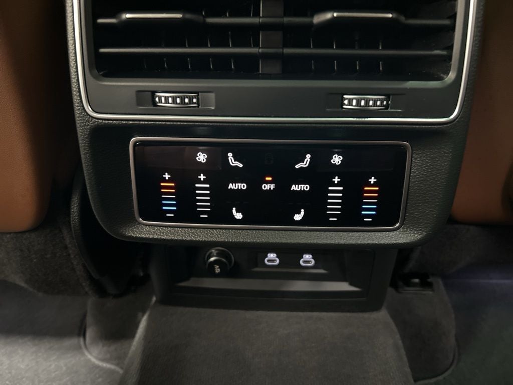 2023 Audi Q8 55 Prestige quattro