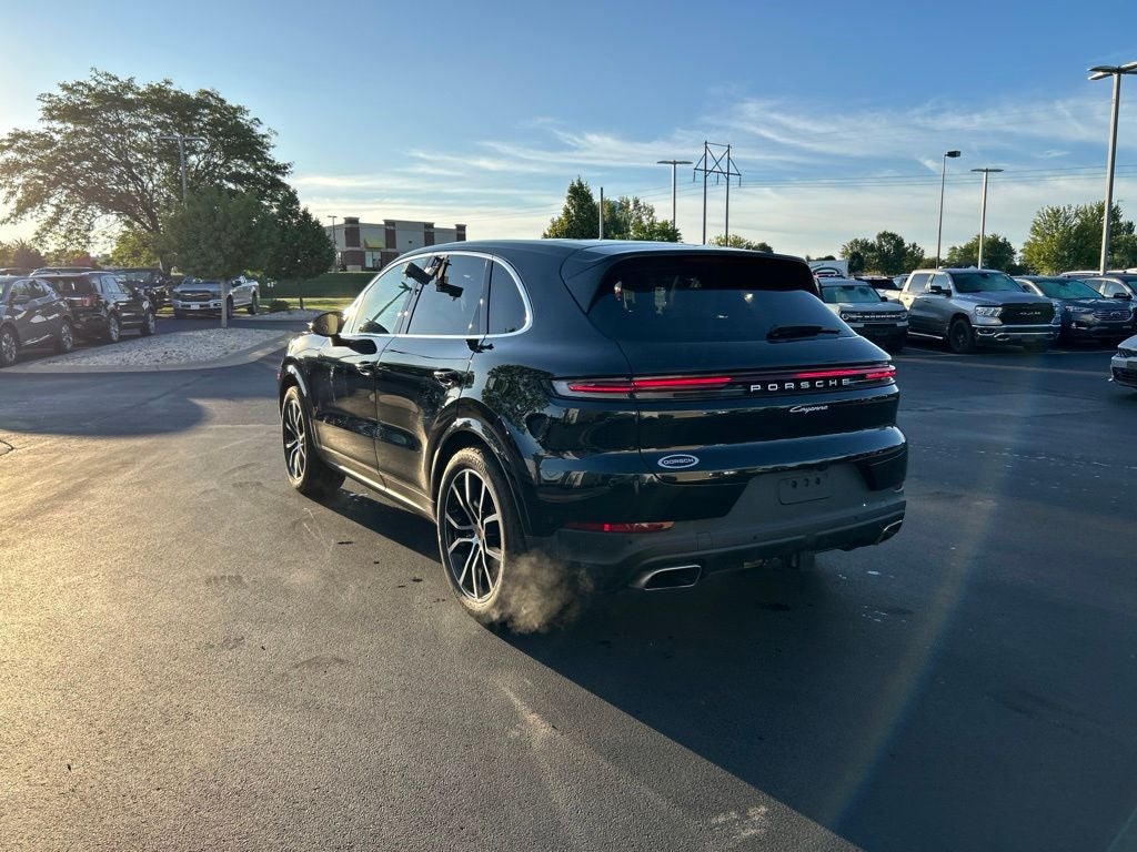 2024 Porsche Cayenne Base