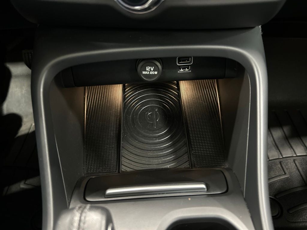 2019 Volvo XC40 Momentum