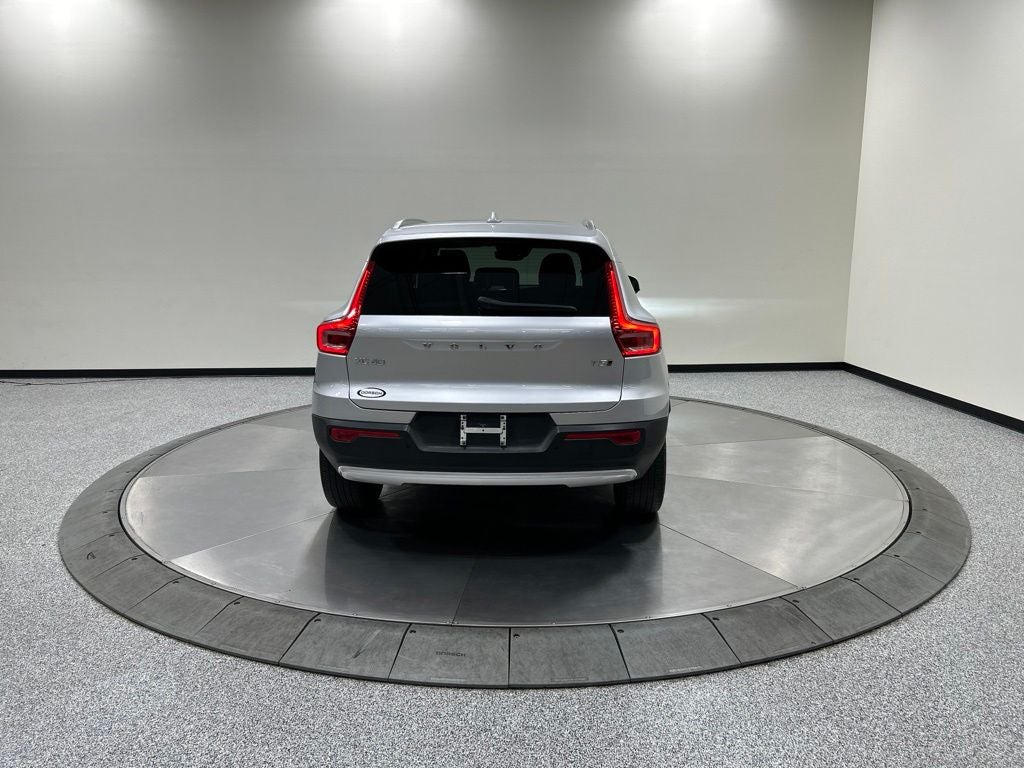 2019 Volvo XC40 Momentum